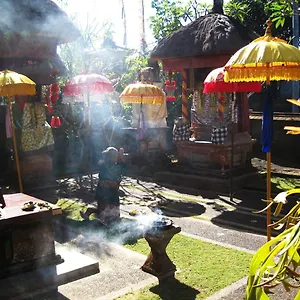 Nyoman Murjana , Ubud (Bali) Indonesia